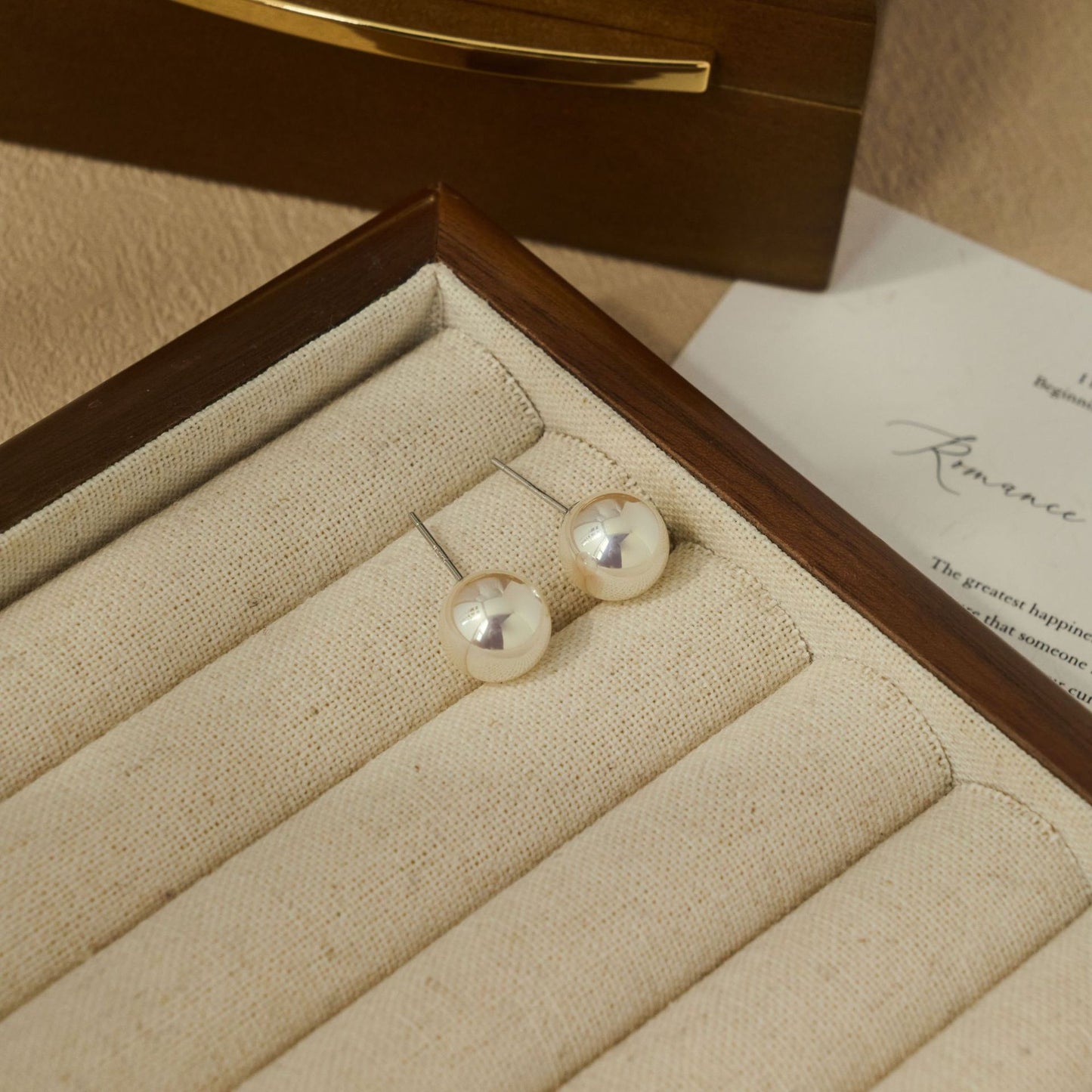 925 Sterling Silver Earrings Elegant Simple Pearl Stud Earrings for Women 2025 Trend Niche Exquisite Earrings Silver Jewelry