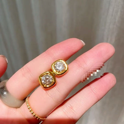 S925 Sterling Silver Simple High Carbon Diamond Sugar Cube Earrings Fashionable High-end Earrings