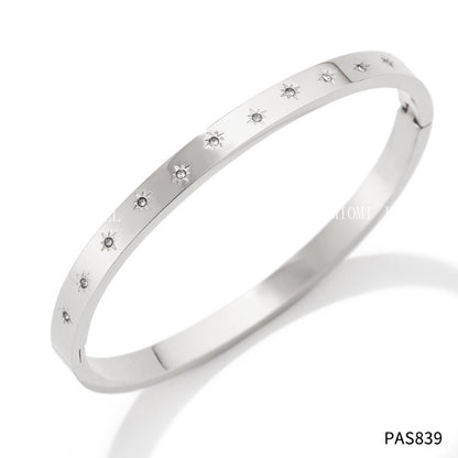 Non-Fading Multiple Styles Diamond-Studded Plain Hoop Bracelet Vacation Style Eight-Pointed Star Waterproof Stackable Stainless Steel Jewelry