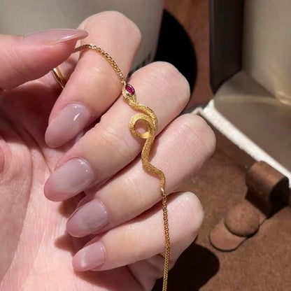 Brushed Craft Ruby Snake Bracelet Fashionable Exquisite Elegant Versatile Light Luxury Niche Retro Pearl