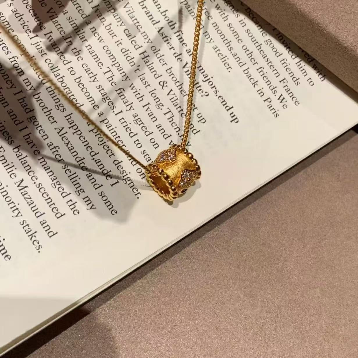 Pure Silver S925 Brushed Craft Four-Leaf Clover Kaleidoscope Necklace and Ring Set Fashionable Elegant Light Luxury