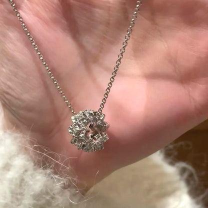 Pure Silver S925 Hollow Lace Edge Inlaid Diamond Necklace Niche Design Minimalist Cool Style Collarbone Chain Jewelry