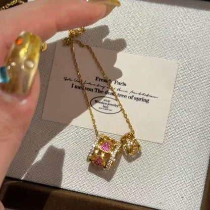 Exquisite Temperament Red Corundum Gourd Lucky Necklace for Women, Light Luxury High-end Feel, Slim Waist Collarbone Chain Accessory