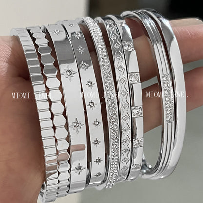 Non-Fading Multiple Styles Diamond-Studded Plain Hoop Bracelet Vacation Style Eight-Pointed Star Waterproof Stackable Stainless Steel Jewelry