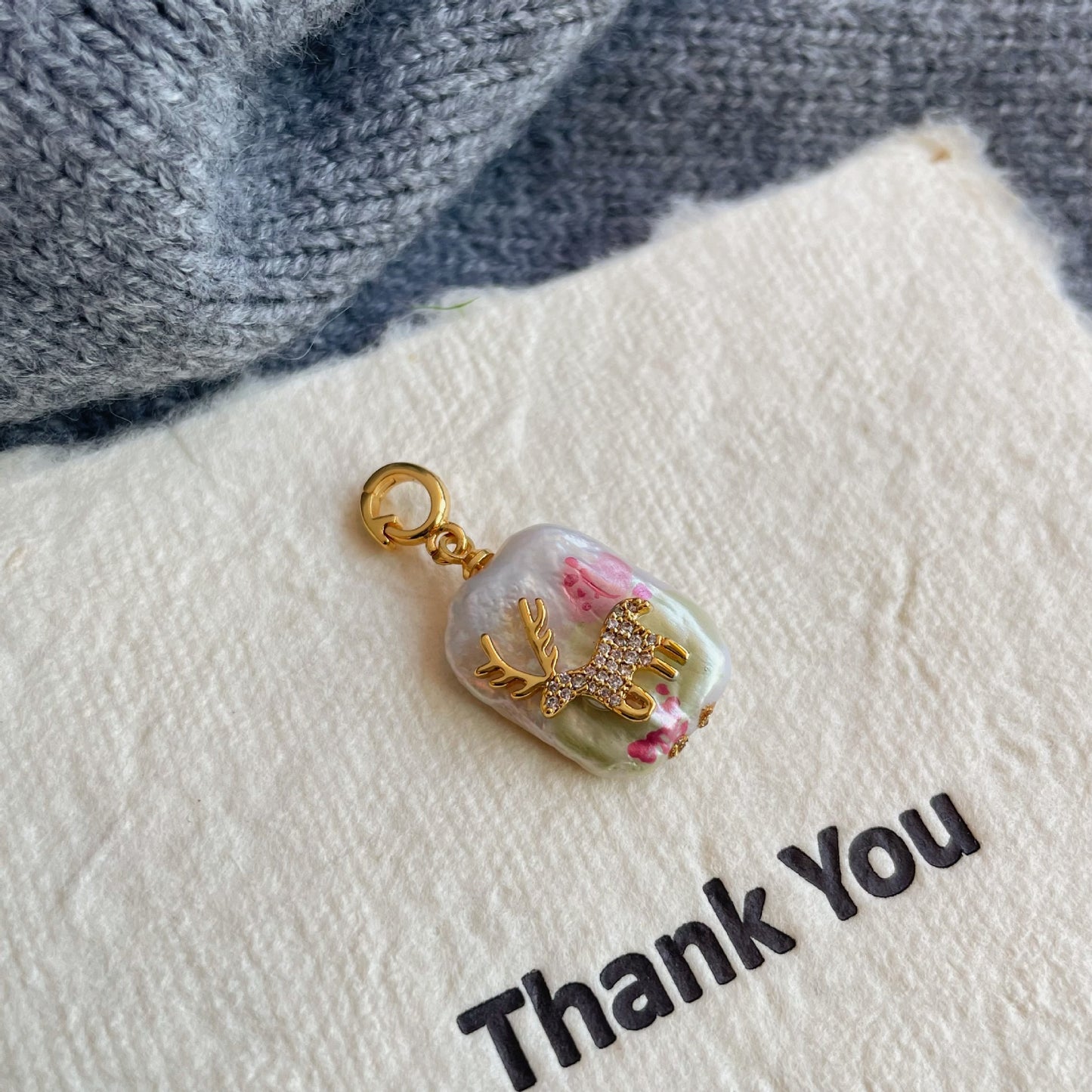 Oil Painting Baroque Pearl Universal Clasp Necklace Pendant Light Luxury High-end Universal Clasp Pendant Single Pendant