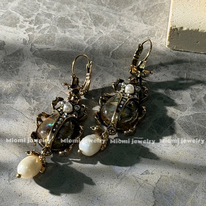 gothic whimsical design bugs earring vintage