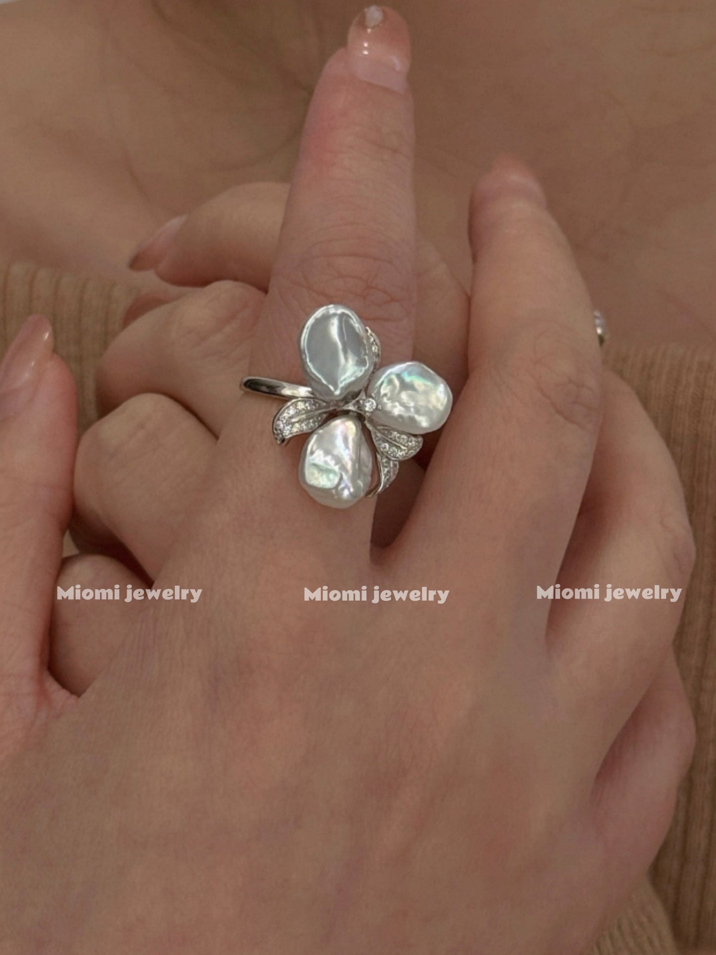 S925 silver ring with natural bule light pearl ring