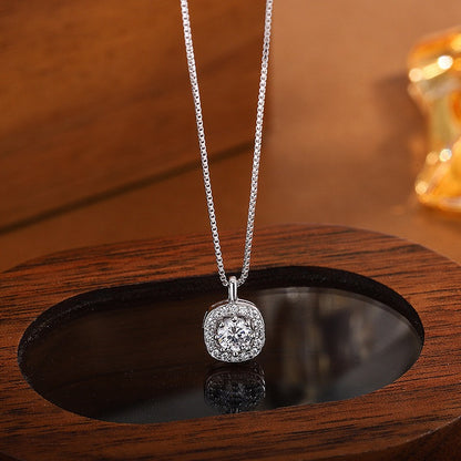 S925 pure silver zircon small sugar necklace female original design 2025 new light luxury senior sense cladbone chain
