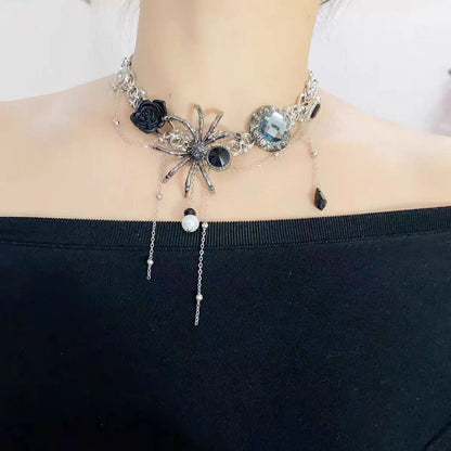 Spider Button Rose Tassel Butterfly Necklace, Niche Heavy Craftsmanship, Punk Hottie Style, Stylish, Sweet and Cool, Versatile Collarbone y2k gothic witch