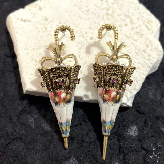 [Under the Sweet Flower Umbrella] Retro Heavy Craftsmanship Hollow Umbrella Earrings, Light Luxury Western Vintage, High-end Sense, Versatile Earrings whimsical