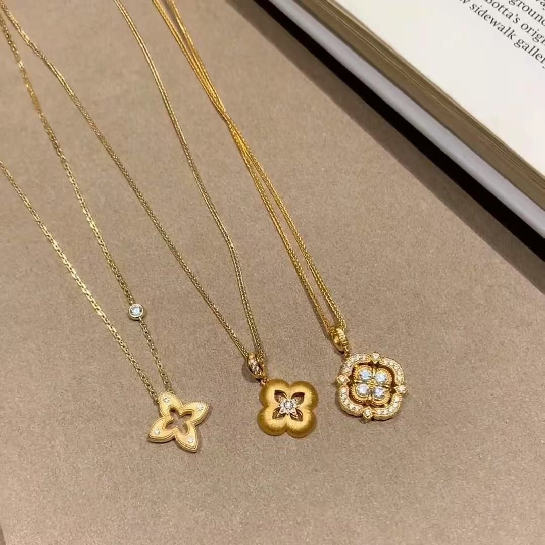 Brushed Craft Four-Leaf Clover Rotatable Double-Sided Necklace High-End Light Luxury Design Personality Necklace