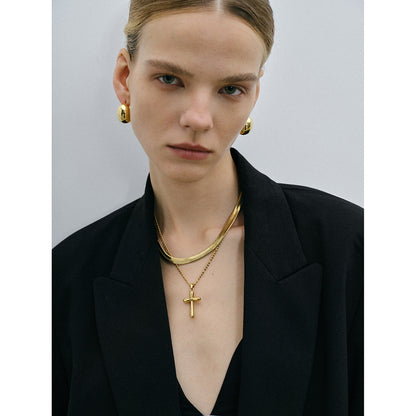 18k Gold Stainless Steel Cross Necklace Niche High-end Minimalist Cross Titanium Steel Necklace