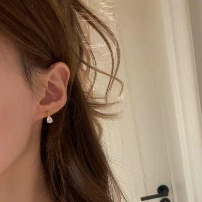 S925 Sterling Silver Light Luxury High-End Water Drop Diamond Ear Piercing Studs Elegant Earrings Helix Studs for Women