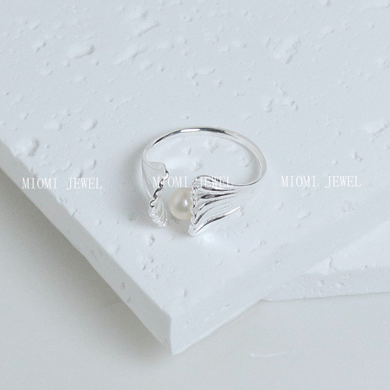 S925 Sterling Silver Beach Shell Tree Shadow Freshwater Pearl Ring for Women, Niche Design, Adjustable Open Smart Tail Ring