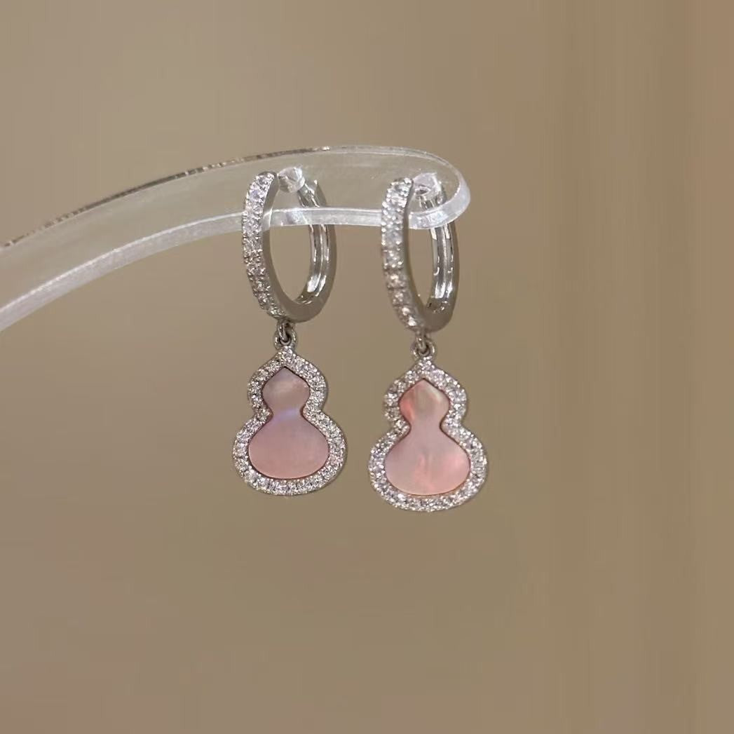 New Chinese Style Natural Pink Shell Gourd Earrings Necklace Set Niche Simple High-end Light Luxury Fashionable Versatile