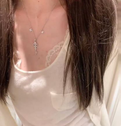 Sterling Silver S925Brushed Craft Iris Flower Fairy Wand Key Necklace for Women, Niche Light Luxury High-end Collarbone Chain