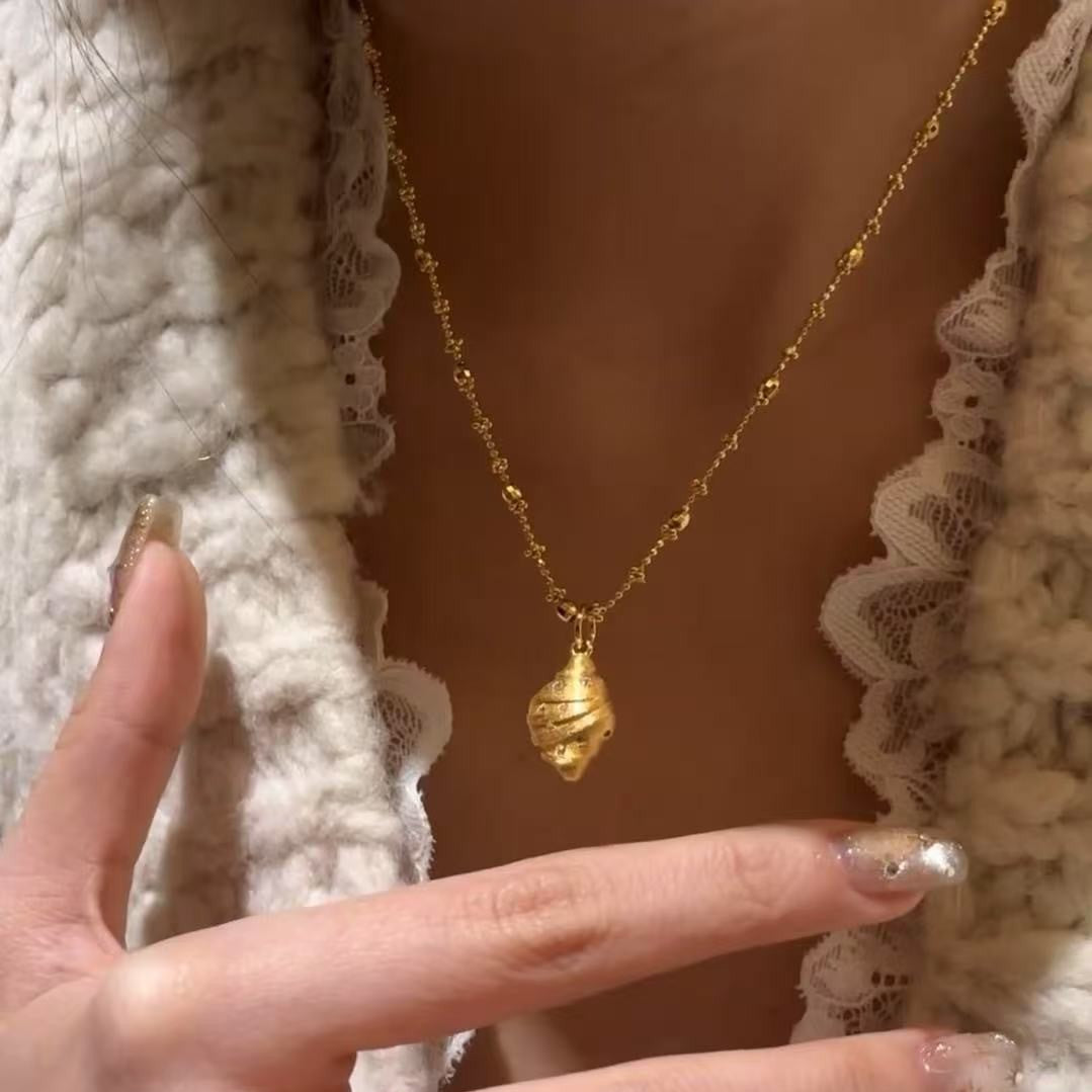 S925 Sterling Silver Brushed Croissant Necklace Light Luxury Exquisite Versatile Necklace Collarbone Chain