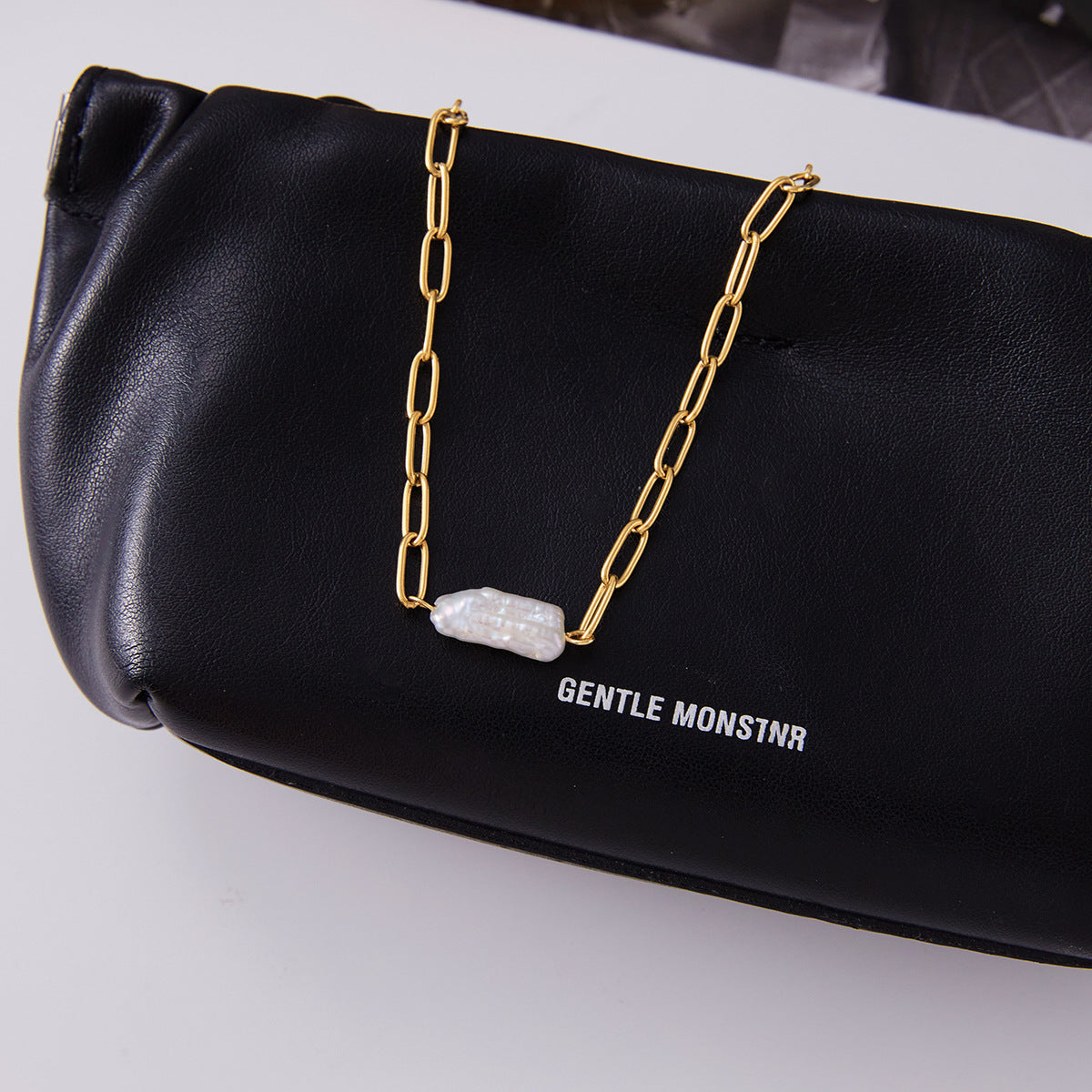 Paperclip Freshwater Pearl Necklace Light Luxury High-end Clavicle Chain Stainless Steel Jewelry Zircon Jewelry