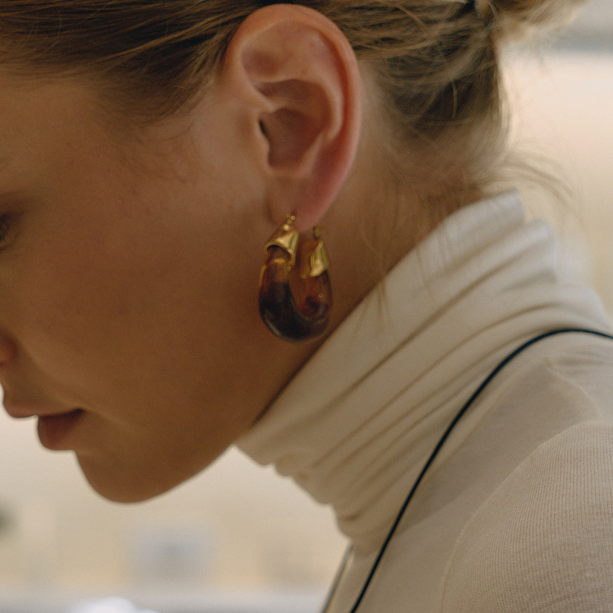 Resin Bracelet Stainless Steel Amber Acrylic Earrings High-end Earrings Titanium Steel Jewelry