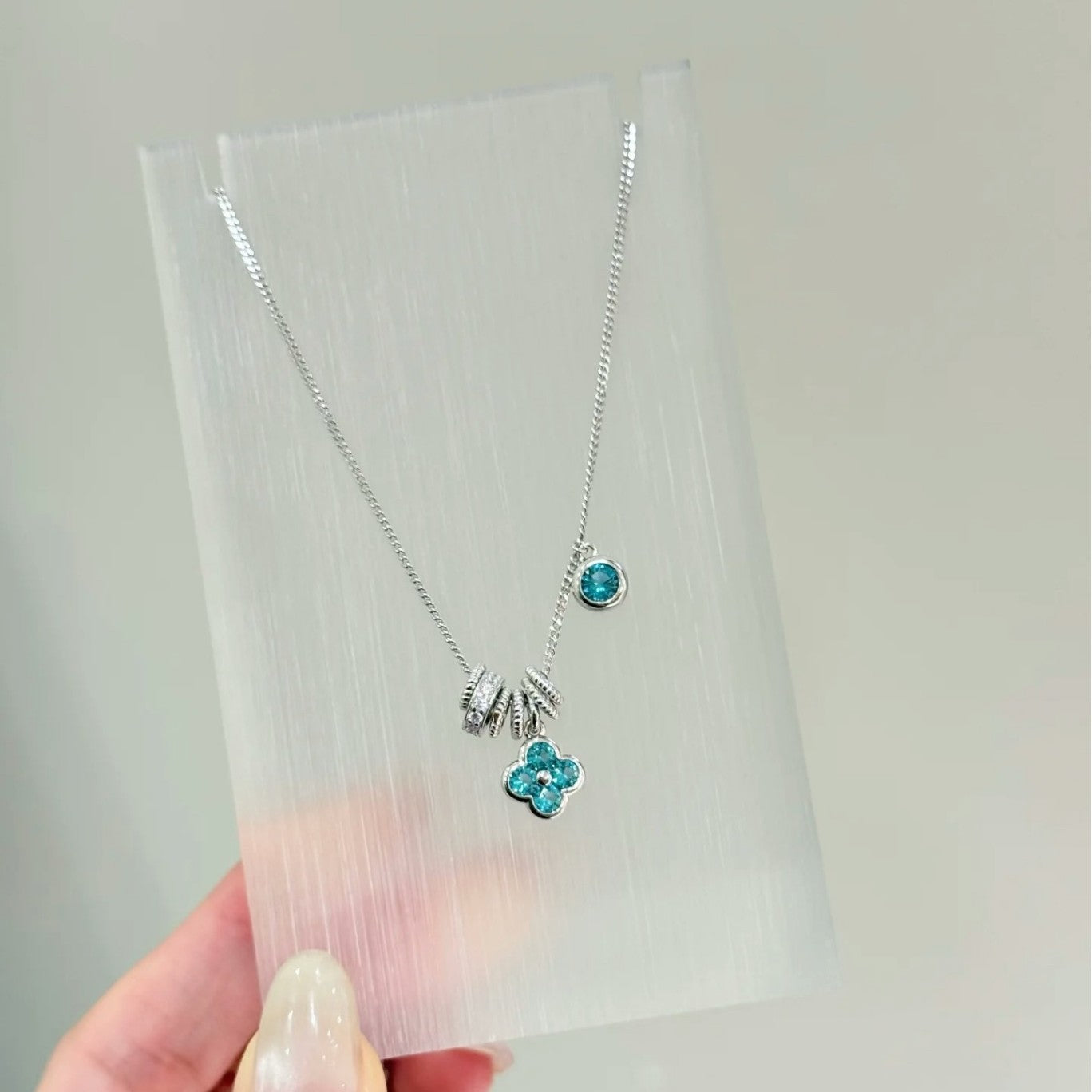 Pure Silver S925 High Carbon Diamond Paraiba Running Ring Four-Leaf Clover Necklace New Hot-Selling Niche Light Luxury High-End