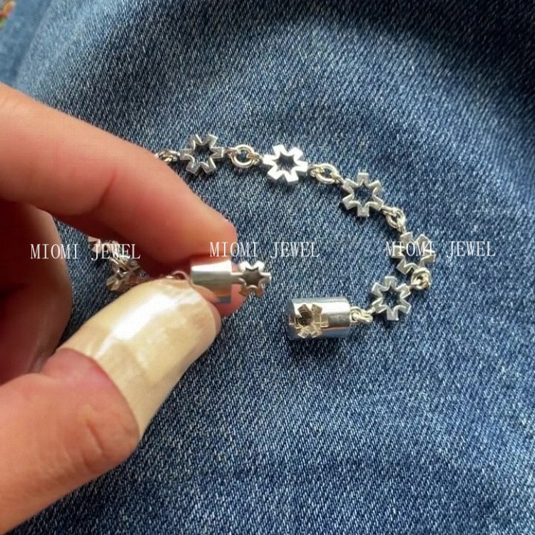 S925 Sterling Silver Star Snowflake Magnetic Clasp Bracelet Niche Personality Retro Hollow Flower Hexagram Bracelet Jewelry