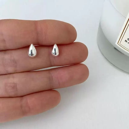 Light Luxury High-End Water Drop Earrings Fashion Versatile Personality Earrings 2024 Spring Summer New Exquisite Simple Smooth Surface