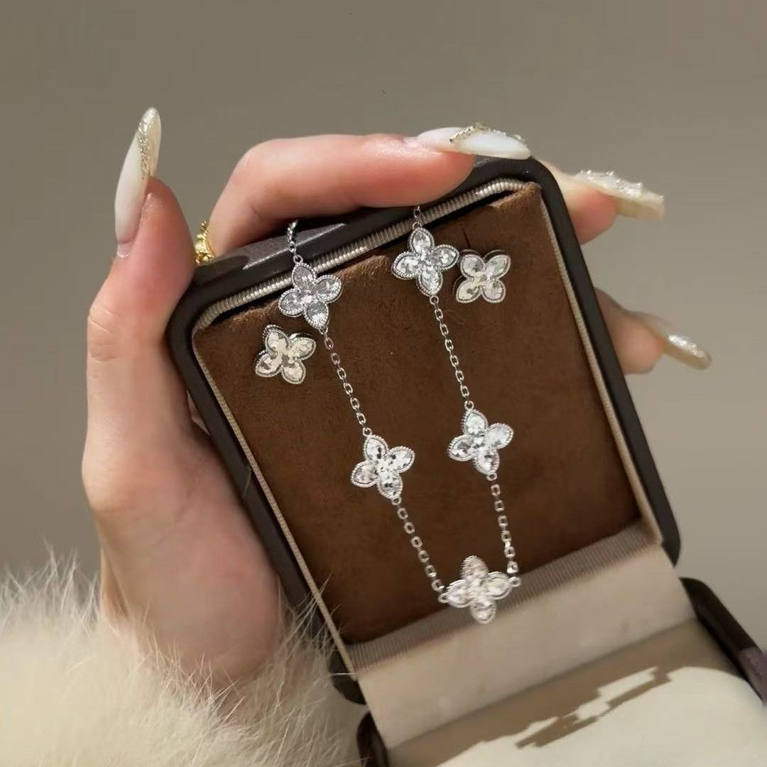 Sparkling Dragon Scale Earrings for Women S925 Four-Leaf Clover Crushed Ice CNC Craft Earrings