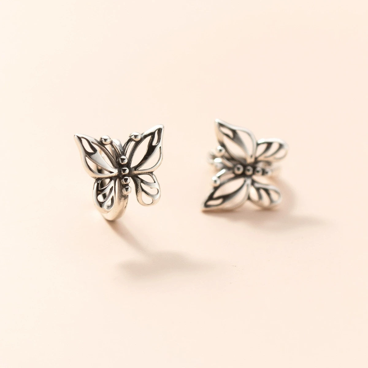 Pure Silver S925 Hollow Butterfly Earrings Light Luxury Elegant Small Earrings Vintage Daily Commute Ear Jewelry