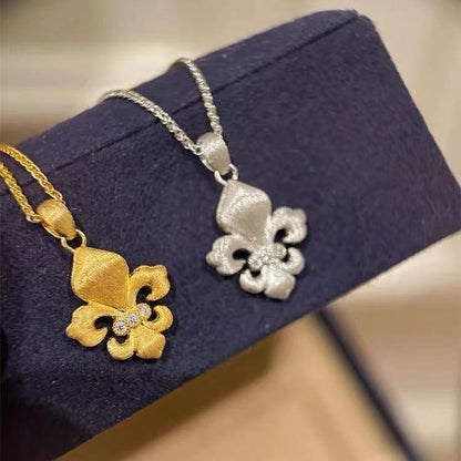 Italian Craft Vintage Style Brushed Craft Double-Sided Brushed Iris Flower Necklace Light Luxury Style High-End Collarbone Chain