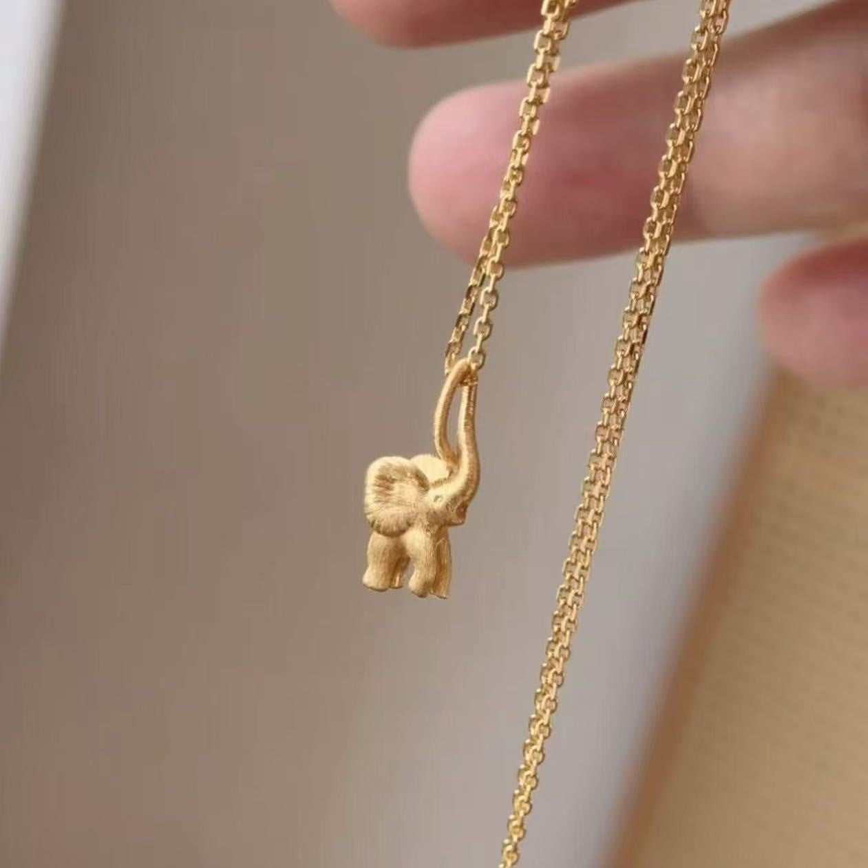 French Retro Ribbon Brushed Craft Small Elephant Lucky Necklace Light Luxury Fashion Versatile Auspicious Harvest Necklace