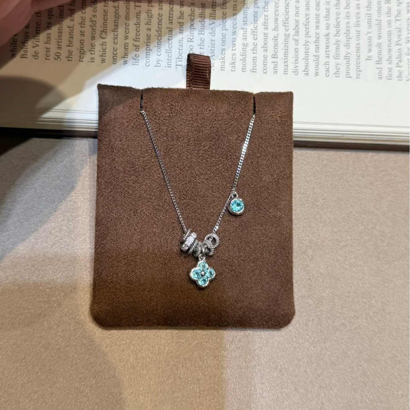 Pure Silver S925 High Carbon Diamond Paraiba Running Ring Four-Leaf Clover Necklace New Hot-Selling Niche Light Luxury High-End