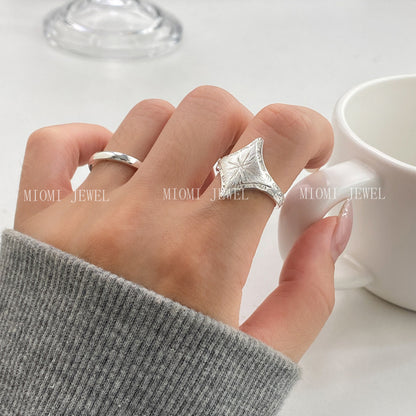 S925 Sterling Silver Vintage Light Luxury Brushed Four-Pointed Star Ring Open Design Sense Hand Jewelry for Women