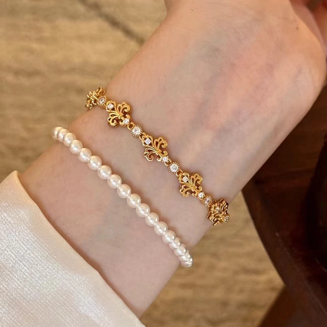 Vintage Light Luxury High-End Jewelry High Carbon Diamond 925 Sterling Silver Iris Flower Bracelet Adjustable Push-Pull Bracelet