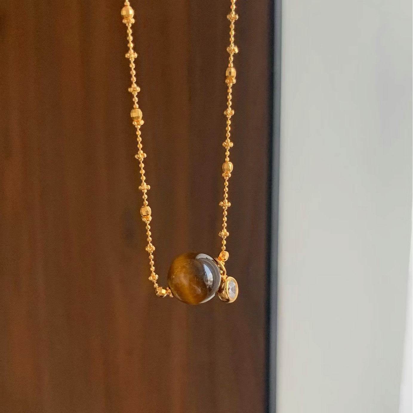 Pure Silver S925 Tiger Eye Stone Fairy Chain Exquisite Vintage Autumn Winter Atmosphere New Sweater Chain High-end Elegant Collarbone Chain