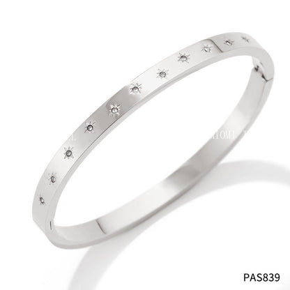 2025 New Stainless Steel Bracelet Hot-Selling Luxury High-End Micro-Paved Zirconia High-Grade Women's Bracelet