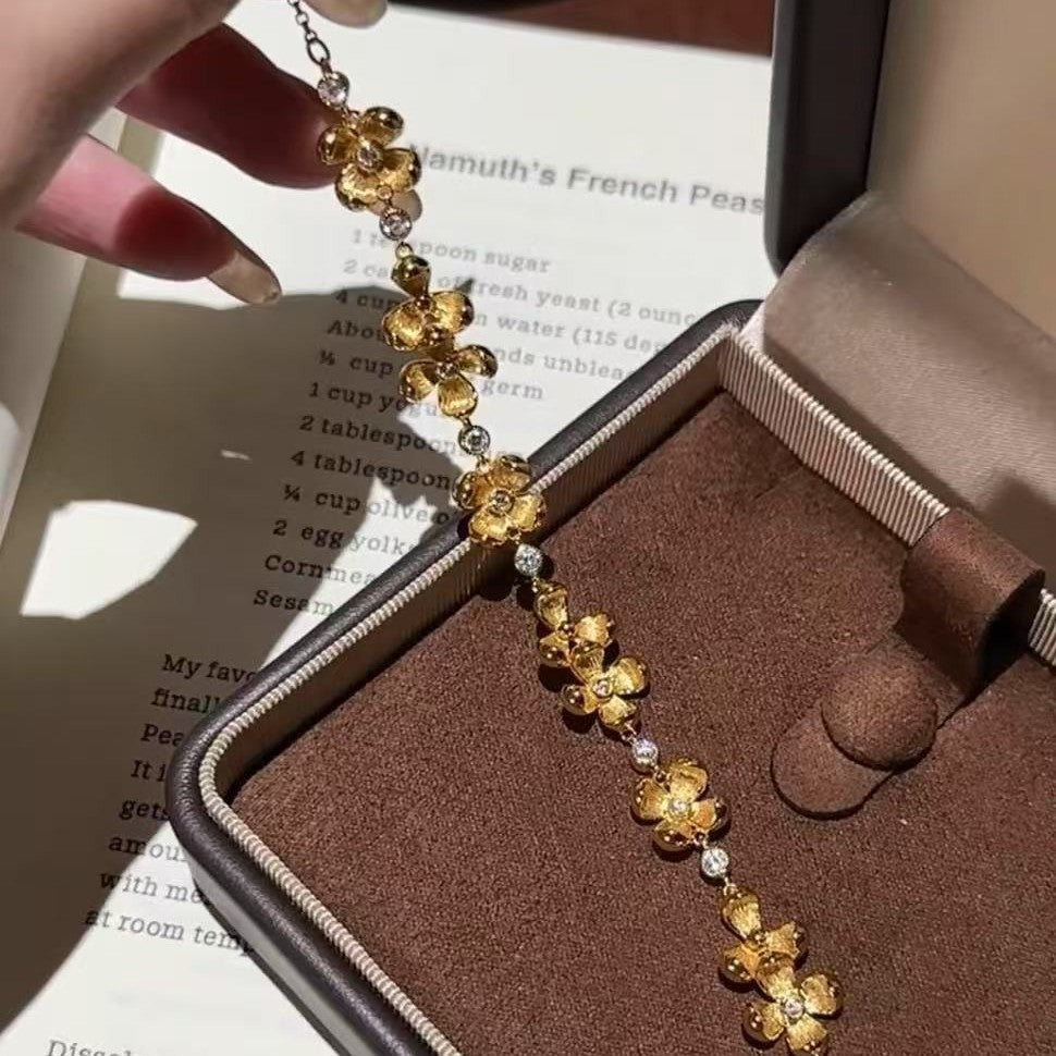 Brushed Craft Osmanthus Bracelet High-end Osmanthus Bracelet Golden Elegant Light Luxury High-end