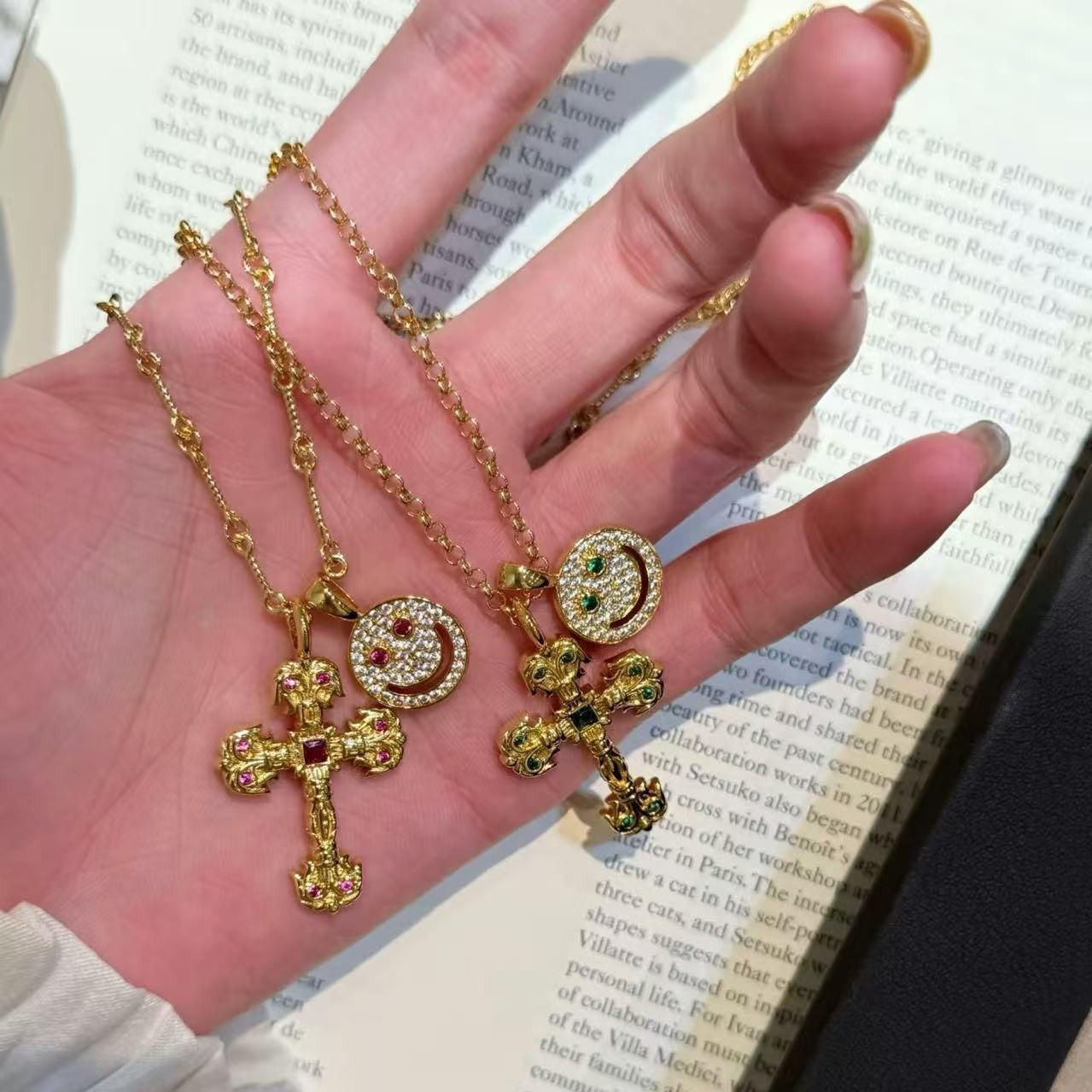 Pure Silver S925 Super Shiny Cross Iris Flower Smiley Face Necklace Trendy Brand Retro Light Luxury Niche Personality Versatile Neck Chain