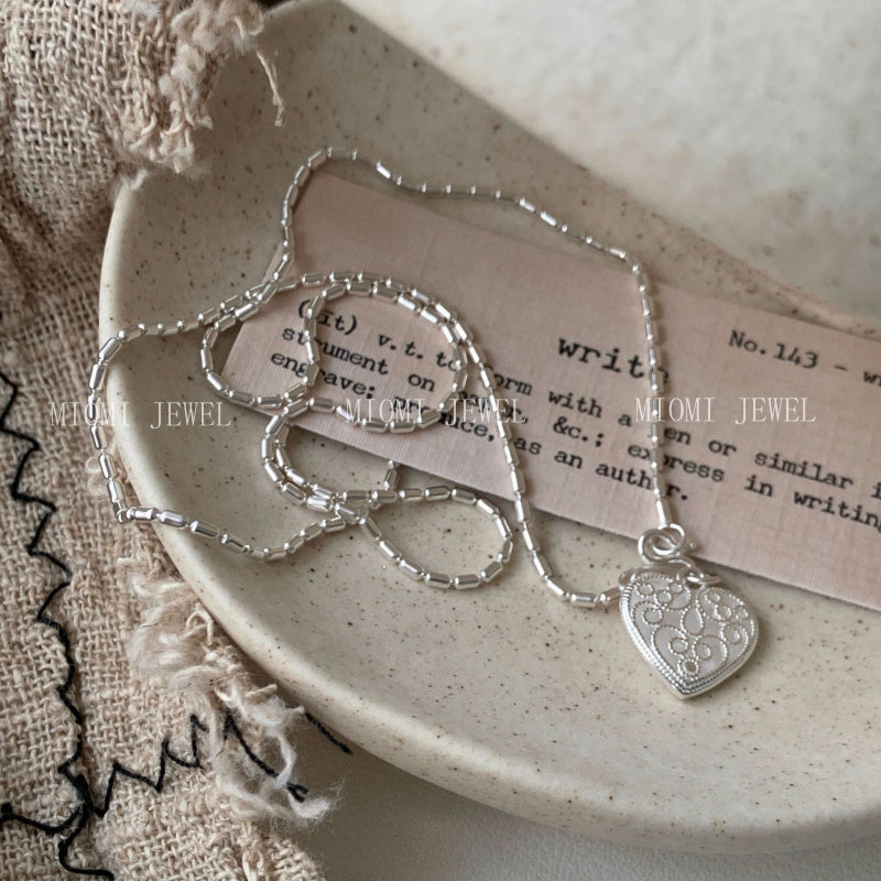 S925 Sterling Silver Lace Heart Necklace for Women Korean Retro Light Luxury Niche Design High-end Clavicle Chain