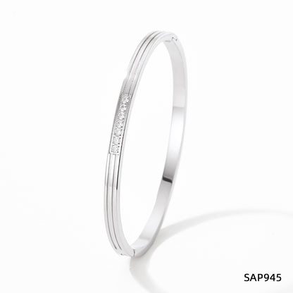 Non-Fading Multiple Styles Diamond-Studded Plain Hoop Bracelet Vacation Style Eight-Pointed Star Waterproof Stackable Stainless Steel Jewelry
