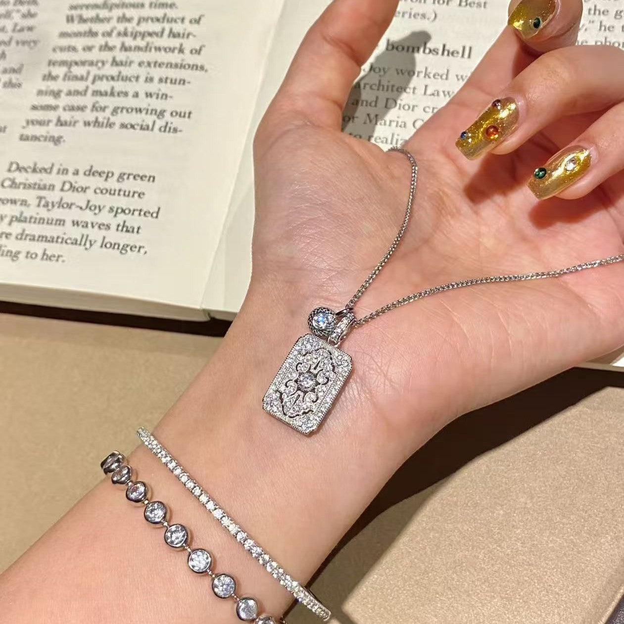 High Carbon Diamond No Matter Brand Necklace Ancient Method gold Full Diamond Exquisite Collarbone Chain Women's Necklace