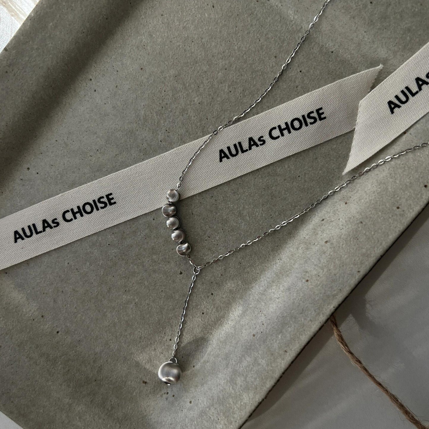 S925 Sterling Silver Cat's Eye Bead Flowing Light Necklace for Women Korean Niche Design High-end Simple Hot-selling Collarbone Chain