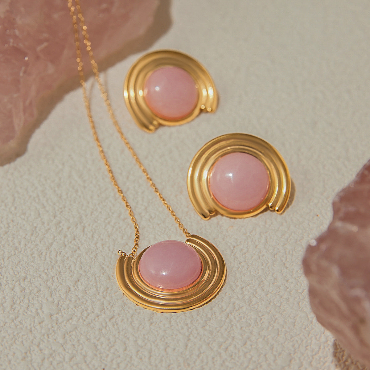 Original Design Titanium Steel Necklace Light Luxury Niche Collarbone Chain Stainless Steel Jewelry for Women High-end Feel Jewelry