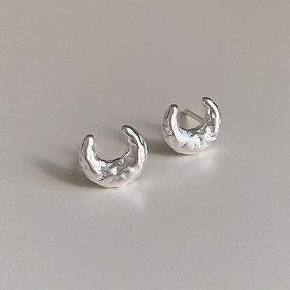 S925 Sterling Silver Textured Moon Earrings Studs for Women, Niche Design with High-end Feel, Korean Minimalist Style Earrings