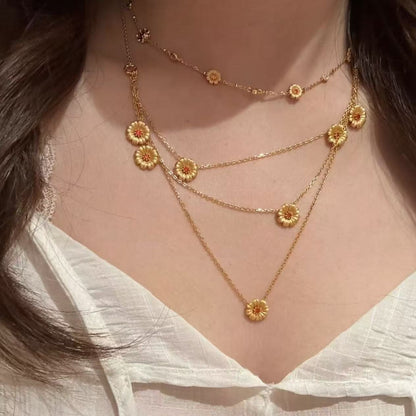 Sterling Silver S925 Brushed Craft Small Daisy Necklace Light Luxury High-end Exquisite Fashionable Personalized Jewelry