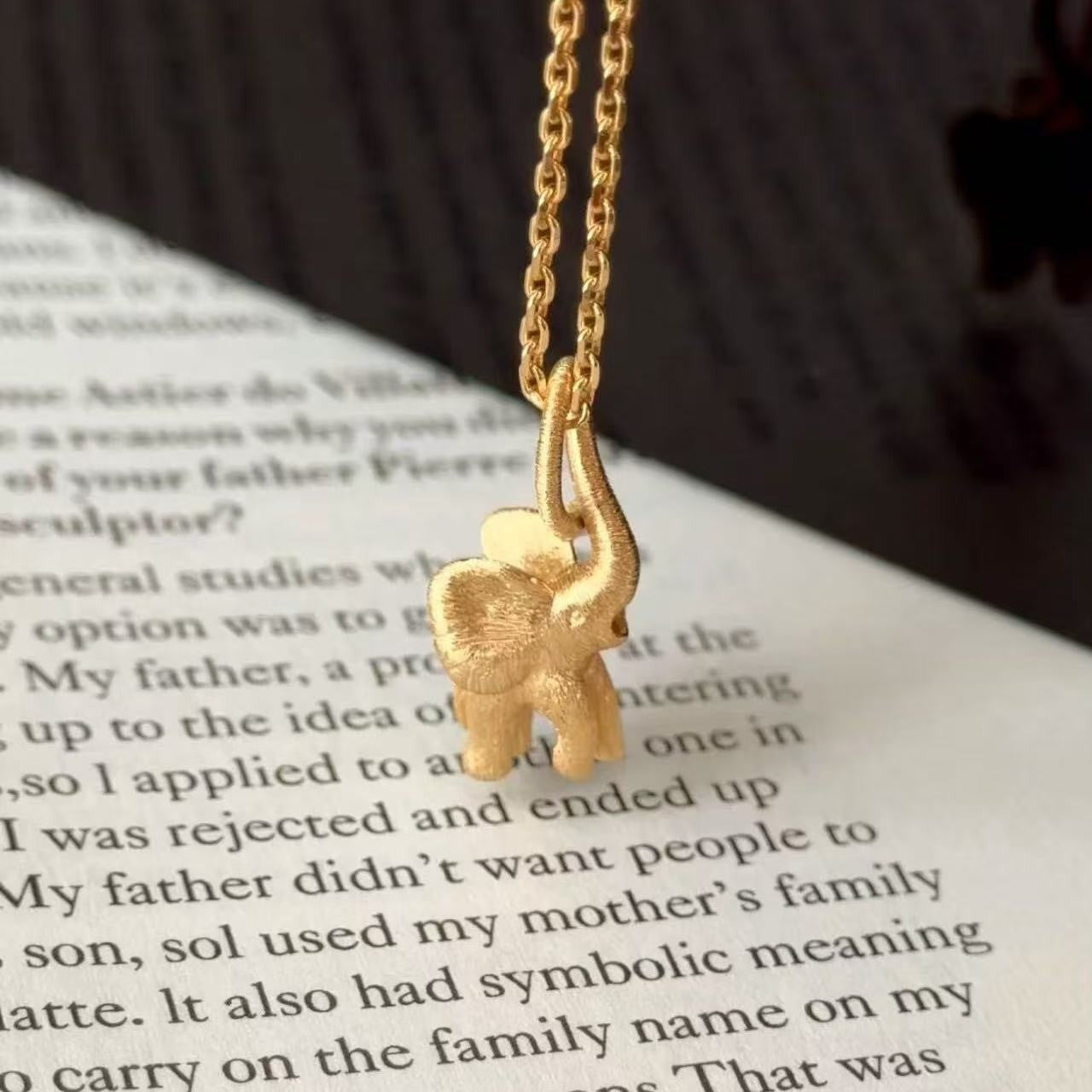 French Retro Ribbon Brushed Craft Small Elephant Lucky Necklace Light Luxury Fashion Versatile Auspicious Harvest Necklace