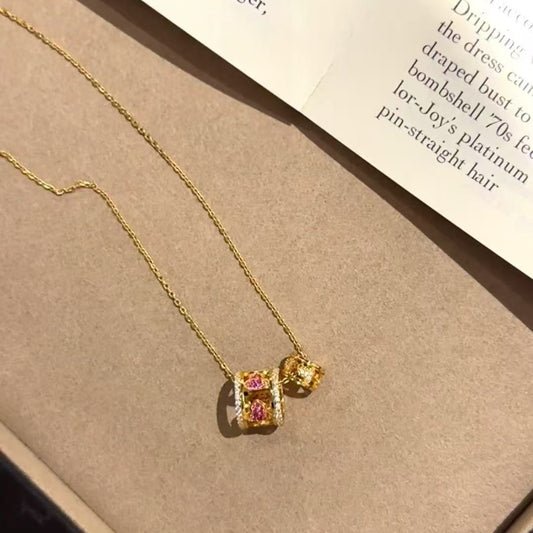 Exquisite Temperament Red Corundum Gourd Lucky Necklace for Women, Light Luxury High-end Feel, Slim Waist Collarbone Chain Accessory