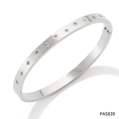 Non-Fading Multiple Styles Diamond-Studded Plain Hoop Bracelet Vacation Style Eight-Pointed Star Waterproof Stackable Stainless Steel Jewelry