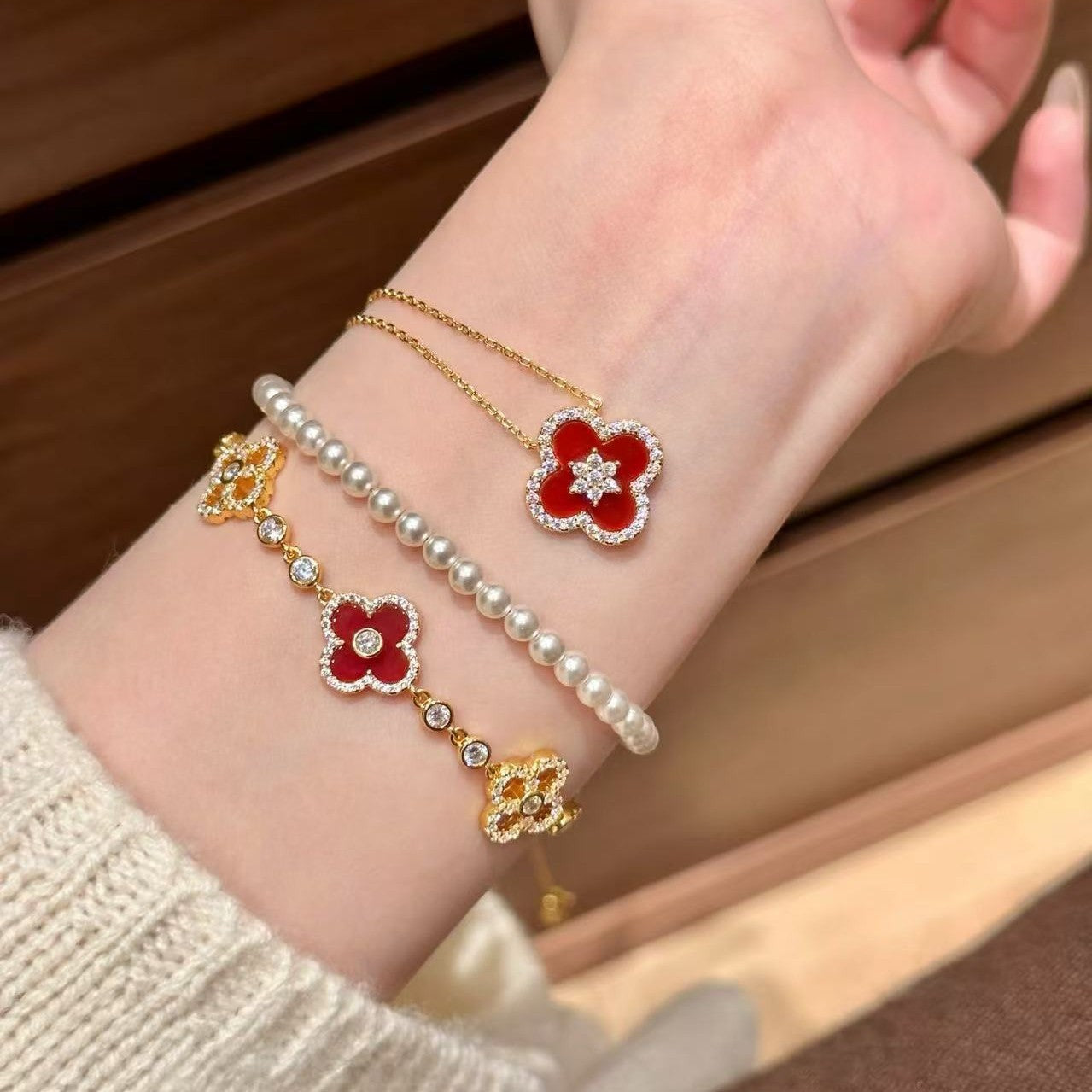 Sterling Silver S925 Four-Leaf Clover Red Agate Necklace Earrings Bracelet Set Fashion Versatile Personality Light Luxury High-End Jewelry