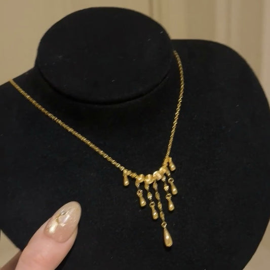 Sterling Silver s925Cat Eye Laser Bead Tassel Necklace Palace Style Design High-end Light Luxury Autumn Winter Collarbone Chain