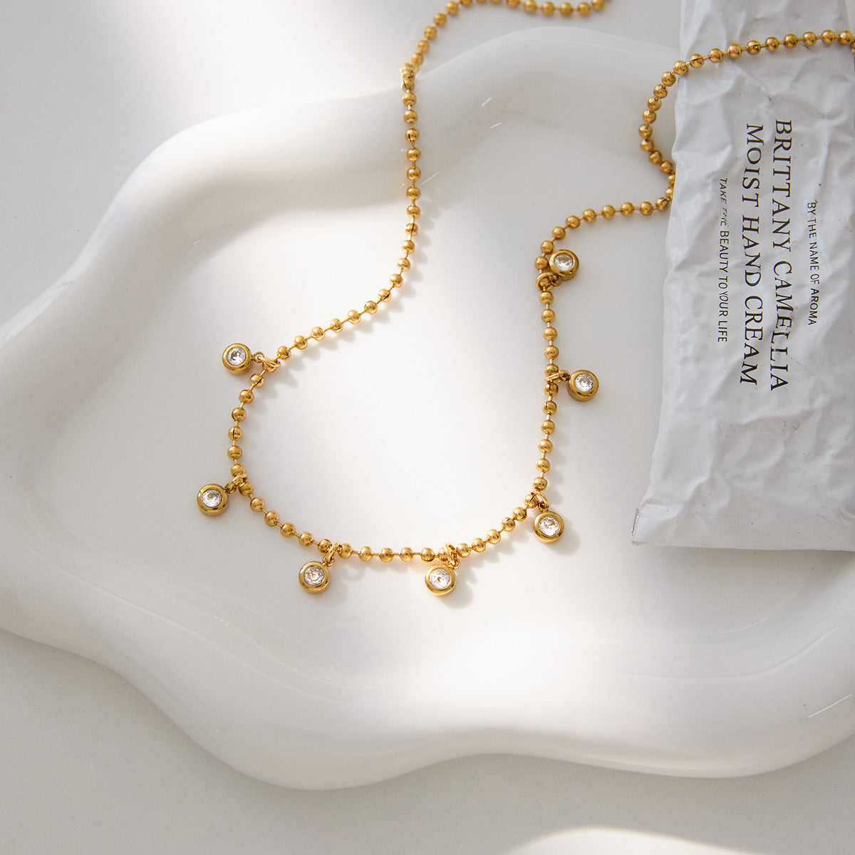 18k Gold Titanium Steel Zircon Bead Chain Necklace Light Luxury Clavicle Chain Stainless Steel Jewelry High-end Sense Jewelry